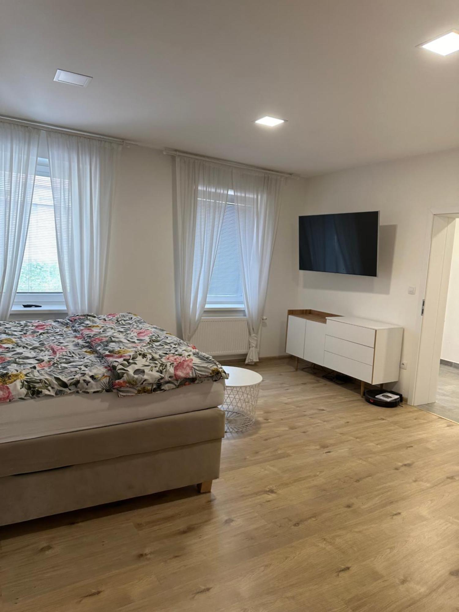 Pritluky Horni Apartment Breclav Exterior photo